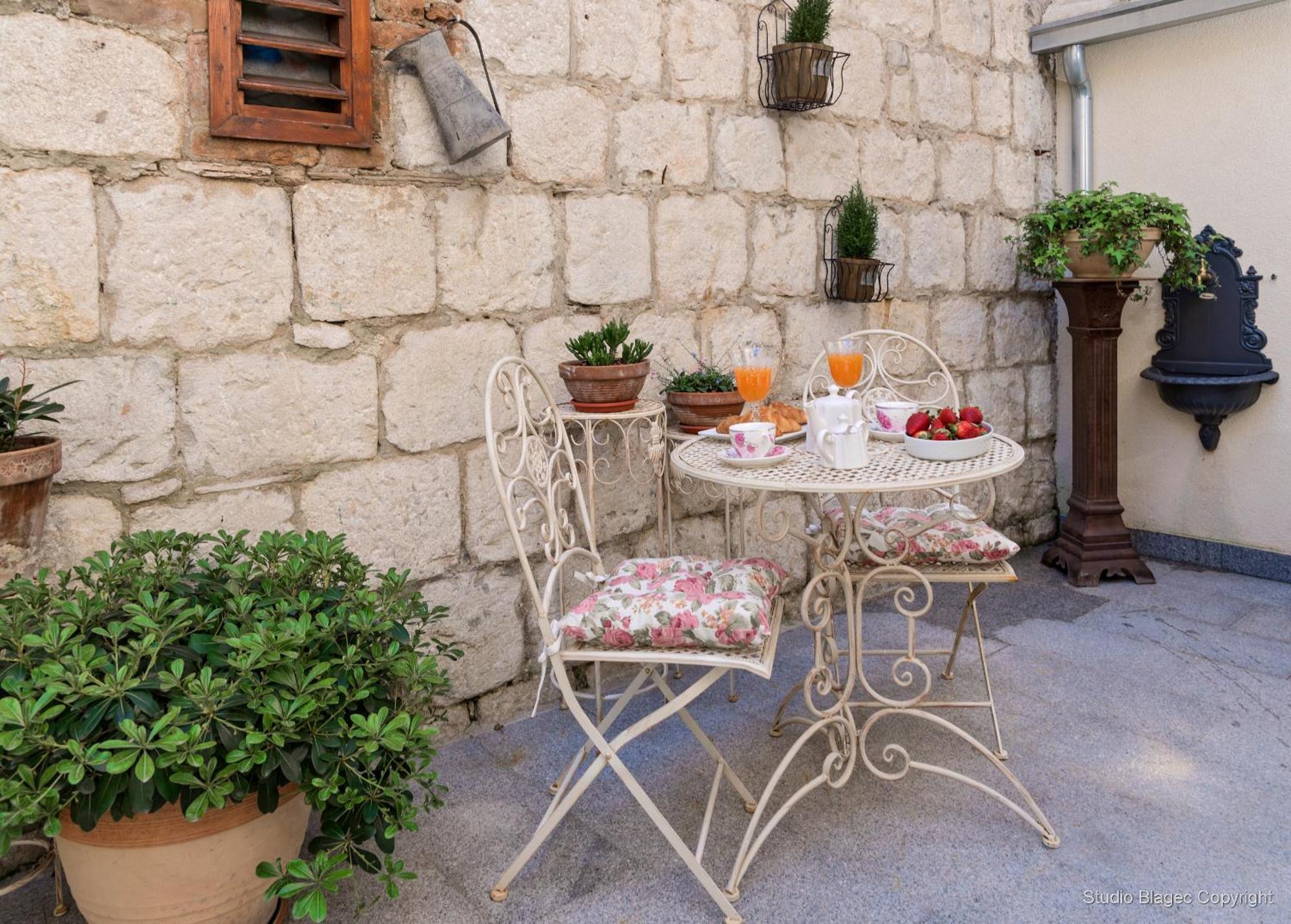 Emperor'S Suites Split Extérieur photo
